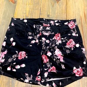 Torrid size 10 Floral Shorts